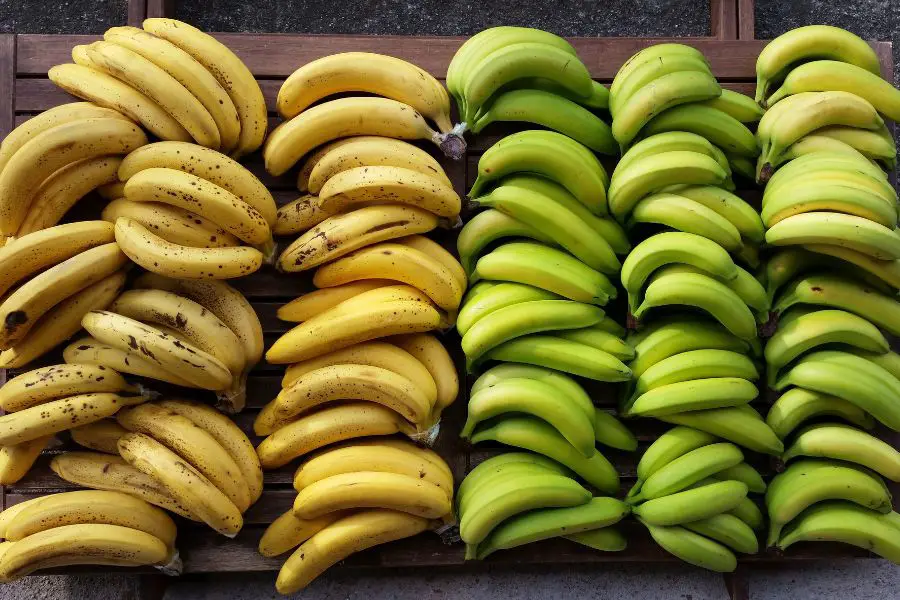 Recette Rhum Arrangé Banane - Celles de gauche sont prêtes, les autres vont devoir mûrir encore quelques jours